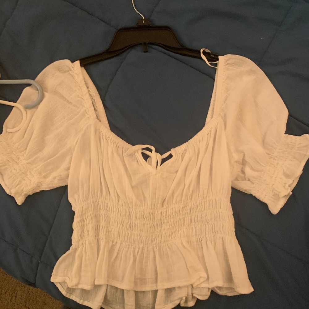 H&M White Cropped Cottagecore Top